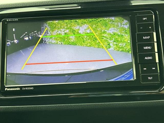 �o�b�N���j�^�[