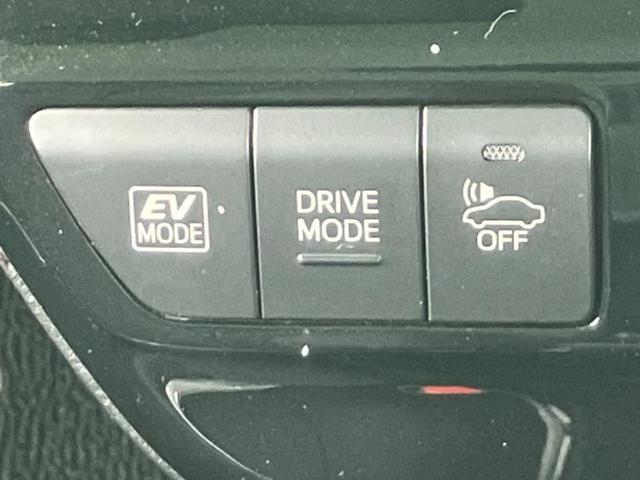 プリウス Ａ　新品タイヤ／純正エアロ／保証書／純正　９インチ　ＳＤナビ／衝突安全装置／車線逸脱防止支援システム／パーキングアシスト　自動操舵／ヘッドランプ　ＬＥＤ／ＵＳＢジャック／Ｂｌｕｅｔｏｏｔｈ接続　フルエアロ（33枚目）