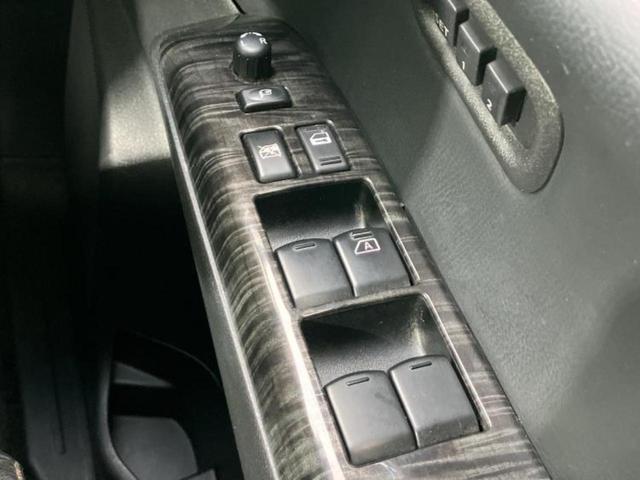 エルグランド ハイウェイスタープレミアム　保証書／純正　ＨＤＤナビ／フリップダウンモニター／両側電動スライドドア／シートヒーター／アラウンドビューモニター／シート　フルレザー／ヘッドランプ　ＨＩＤ／Ｂｌｕｅｔｏｏｔｈ接続／ＥＴＣ　革シート（30枚目）