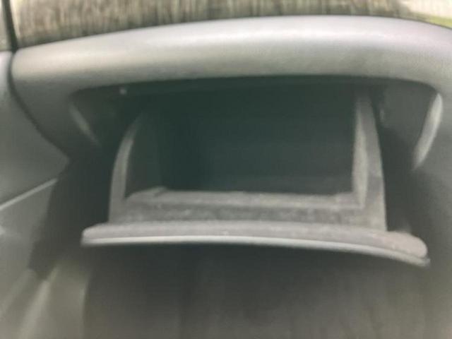 エルグランド ハイウェイスタープレミアム　保証書／純正　ＨＤＤナビ／フリップダウンモニター／両側電動スライドドア／シートヒーター／アラウンドビューモニター／シート　フルレザー／ヘッドランプ　ＨＩＤ／Ｂｌｕｅｔｏｏｔｈ接続／ＥＴＣ　革シート（34枚目）