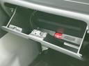 ４ＷＤ　ＫＣ　保証書／衝突安全装置／車線逸脱防止支援システム／ヘッドランプ　ＬＥＤ／ＥＴＣ／ＡＢＳ／横滑り防止装置／アイドリングストップ／キーレスエントリー／オートライト／ハイビームアシスト／マニュアルエアコン（23枚目）