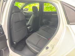 ＷＥＣＡＲＳではほぼ毎日新しい在庫車両を入荷しております！お客様のこだわりを叶える１台がきっとＷＥＣＡＲＳにあるはずです！ 5