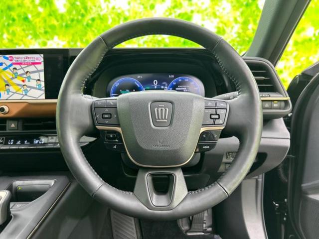 クラウンクロスオーバー ４ＷＤ　ＲＳアドバンスド　新品タイヤ／サンルーフ／純正エアロ／保証書／純正　ＨＤＤナビ／デジタルインナーミラー／衝突安全装置／シートヒーター／パノラミックビューモニター／車線逸脱防止支援システム／シート　フルレザー　革シート（16枚目）