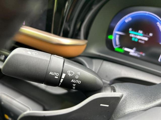 クラウンクロスオーバー ４ＷＤ　ＲＳアドバンスド　新品タイヤ／サンルーフ／純正エアロ／保証書／純正　ＨＤＤナビ／デジタルインナーミラー／衝突安全装置／シートヒーター／パノラミックビューモニター／車線逸脱防止支援システム／シート　フルレザー　革シート（18枚目）
