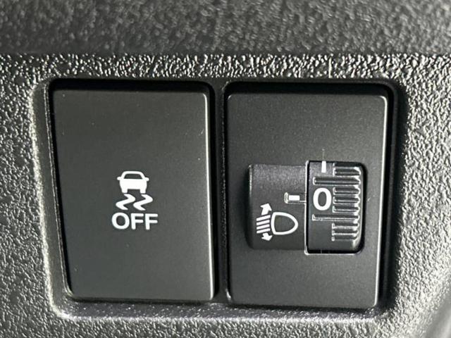 Ｎ－ＢＯＸカスタム ４ＷＤターボ　保証書／純正　９インチ　ＳＤナビ／両側電動スライドドア／シートヒーター／車線逸脱防止支援システム／シート　ハーフレザー／パーキングアシスト　バックガイド／ヘッドランプ　ＬＥＤ　ターボ　ワンオーナー（30枚目）