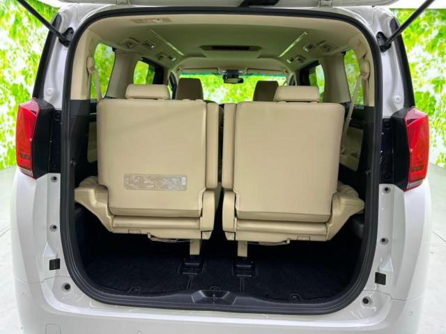 アルファード ４ＷＤ　Ｇ　新品タイヤ／保証書／社外　１１インチ　メモリーナビ／トヨタセーフティセンス／両側電動スライドドア／車線逸脱防止支援システム／シート　合皮／ヘッドランプ　ＬＥＤ／ＵＳＢジャック　衝突被害軽減システム（19枚目）