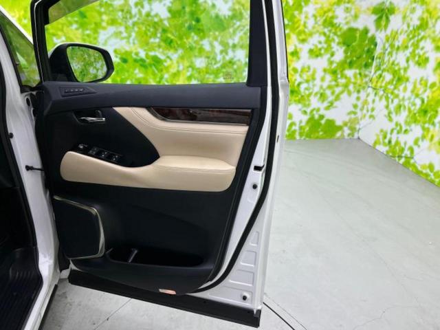 アルファード ４ＷＤ　Ｇ　新品タイヤ／保証書／社外　１１インチ　メモリーナビ／トヨタセーフティセンス／両側電動スライドドア／車線逸脱防止支援システム／シート　合皮／ヘッドランプ　ＬＥＤ／ＵＳＢジャック　衝突被害軽減システム（20枚目）