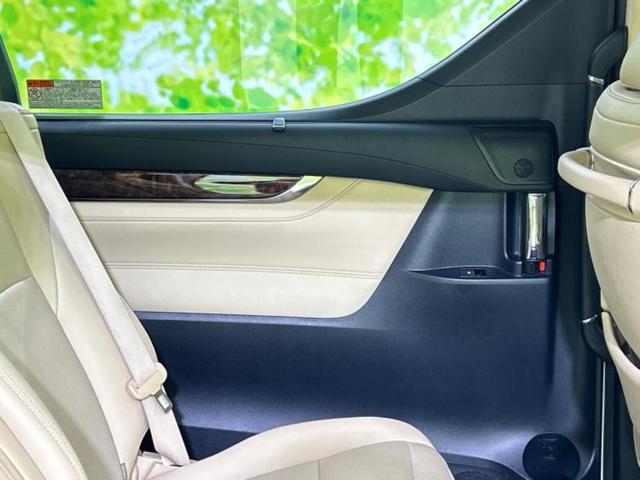 アルファード ４ＷＤ　Ｇ　新品タイヤ／保証書／社外　１１インチ　メモリーナビ／トヨタセーフティセンス／両側電動スライドドア／車線逸脱防止支援システム／シート　合皮／ヘッドランプ　ＬＥＤ／ＵＳＢジャック　衝突被害軽減システム（23枚目）