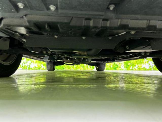 アルファード ４ＷＤ　Ｇ　新品タイヤ／保証書／社外　１１インチ　メモリーナビ／トヨタセーフティセンス／両側電動スライドドア／車線逸脱防止支援システム／シート　合皮／ヘッドランプ　ＬＥＤ／ＵＳＢジャック　衝突被害軽減システム（51枚目）