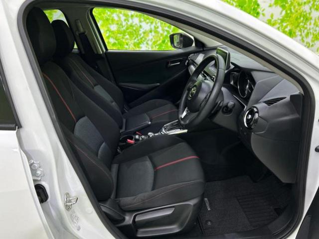 デミオ ４ＷＤ　ＸＤツーリング　新品タイヤ／保証書／純正　ＳＤナビ／衝突安全装置／シートヒーター　前席／パーキングアシスト　バックガイド／ヘッドランプ　ＬＥＤ／Ｂｌｕｅｔｏｏｔｈ接続／ＥＴＣ／ＥＢＤ付ＡＢＳ　衝突被害軽減システム（4枚目）
