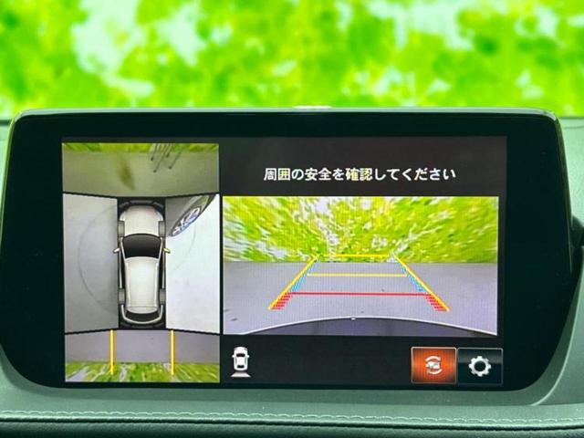 ＷＥＣＡＲＳの展示場では実際に見て、触ってお車をお選びいただけます！知識の豊富な営業スタッフが様々なカーライフをご提案いたします！