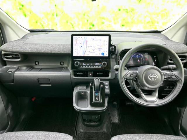 シエンタ ハイブリッドＺ　新品タイヤ／ディスプレイオーディオ＋ナビ／衝突安全装置／両側電動スライドドア／パノラミックビューモニター／車線逸脱防止支援システム／パーキングアシスト　バックガイド　衝突被害軽減システム　全周囲カメラ（9枚目）