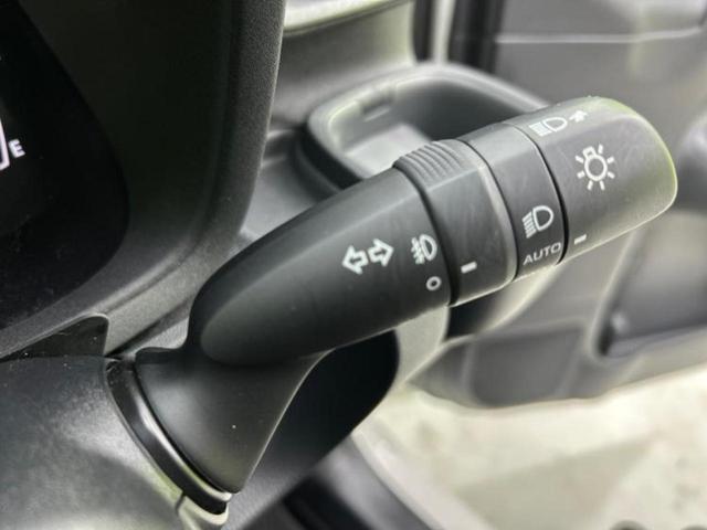 シエンタ ハイブリッドＺ　新品タイヤ／ディスプレイオーディオ＋ナビ／衝突安全装置／両側電動スライドドア／パノラミックビューモニター／車線逸脱防止支援システム／パーキングアシスト　バックガイド　衝突被害軽減システム　全周囲カメラ（17枚目）