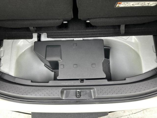 シエンタ ハイブリッドＺ　新品タイヤ／ディスプレイオーディオ＋ナビ／衝突安全装置／両側電動スライドドア／パノラミックビューモニター／車線逸脱防止支援システム／パーキングアシスト　バックガイド　衝突被害軽減システム　全周囲カメラ（25枚目）