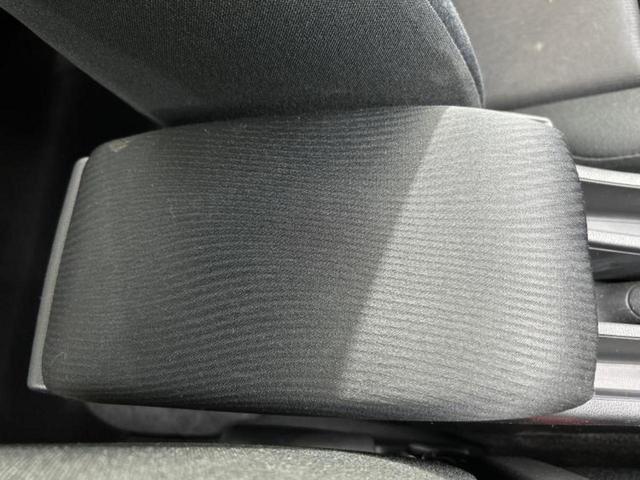 グレイス ハイブリッドLX 新品タイヤ/保証書/純正 SDナビ/パーキングアシスト バックガイド/ヘッドランプ LED/Bluetooth接続/ETC/EBD付ABS/横滑り防止装置/アイドリングストップ バックカメラ(31枚目)