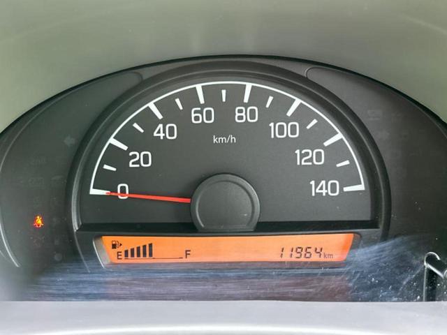 NV100クリッパーバン 4WD DX 保証書/ドライブレコーダー 社外/EBD付ABS/横滑り防止装置/禁煙車/エアバッグ 運転席/エアバッグ 助手席/パワーウインドウ/パワーステアリング/オートライト/マニュアルエアコン/定期点検記録簿(11枚目)