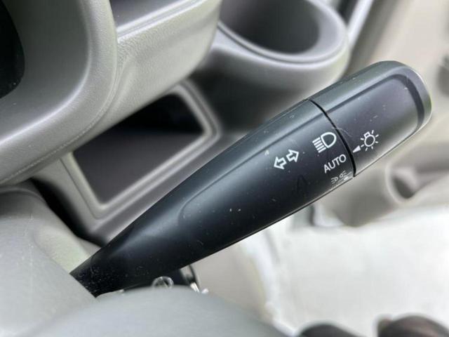 NV100クリッパーバン 4WD DX 保証書/ドライブレコーダー 社外/EBD付ABS/横滑り防止装置/禁煙車/エアバッグ 運転席/エアバッグ 助手席/パワーウインドウ/パワーステアリング/オートライト/マニュアルエアコン/定期点検記録簿(13枚目)