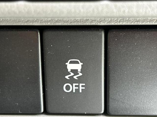 NV100クリッパーバン 4WD DX 保証書/ドライブレコーダー 社外/EBD付ABS/横滑り防止装置/禁煙車/エアバッグ 運転席/エアバッグ 助手席/パワーウインドウ/パワーステアリング/オートライト/マニュアルエアコン/定期点検記録簿(17枚目)