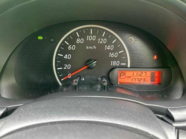 マーチ S 新品タイヤ/保証書/ETC/EBD付ABS/エアバッグ 運転席/エアバッグ 助手席/パワーウインドウ/キーレスエントリー/パワーステアリング/オートライト/マニュアルエアコン/取扱説明書(11枚目)