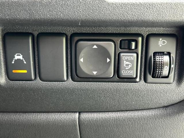 マーチ S 新品タイヤ/保証書/ETC/EBD付ABS/エアバッグ 運転席/エアバッグ 助手席/パワーウインドウ/キーレスエントリー/パワーステアリング/オートライト/マニュアルエアコン/取扱説明書(18枚目)