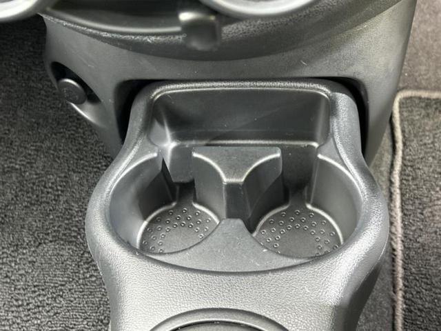 マーチ S 新品タイヤ/保証書/ETC/EBD付ABS/エアバッグ 運転席/エアバッグ 助手席/パワーウインドウ/キーレスエントリー/パワーステアリング/オートライト/マニュアルエアコン/取扱説明書(29枚目)