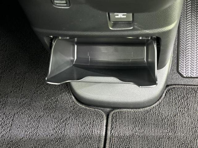 N-BOXカスタム L・ターボスタイルプラスブラック 保証書/純正 9インチ SDナビ/衝突安全装置/両側電動スライドドア/シートヒーター 前席/車線逸脱防止支援システム/シート ハーフレザー/パーキングアシスト バックガイド 衝突被害軽減システム(42枚目)