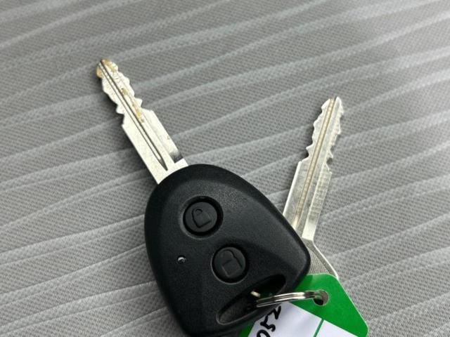ミライース L SA3 新品タイヤ/保証書/衝突安全装置/車線逸脱防止支援システム/EBD付ABS/横滑り防止装置/アイドリングストップ/エアバッグ 運転席/エアバッグ 助手席/パワーウインドウ/キーレスエントリー(26枚目)