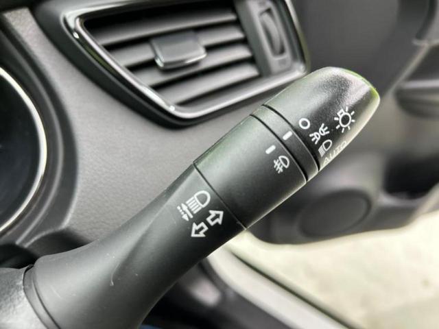 エクストレイル ４ＷＤ２０Ｘ　保証書／社外　１０インチ　ＳＤナビ／インテリジェントルームミラー／衝突安全装置／シートヒーター　前席／アラウンドビューモニター／車線逸脱防止支援システム／シート　ハーフレザー　衝突被害軽減システム（17枚目）