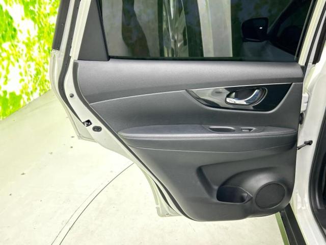 エクストレイル ４ＷＤ２０Ｘ　保証書／社外　１０インチ　ＳＤナビ／インテリジェントルームミラー／衝突安全装置／シートヒーター　前席／アラウンドビューモニター／車線逸脱防止支援システム／シート　ハーフレザー　衝突被害軽減システム（22枚目）