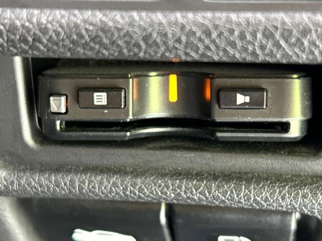 エクストレイル ４ＷＤ２０Ｘ　保証書／社外　１０インチ　ＳＤナビ／インテリジェントルームミラー／衝突安全装置／シートヒーター　前席／アラウンドビューモニター／車線逸脱防止支援システム／シート　ハーフレザー　衝突被害軽減システム（37枚目）