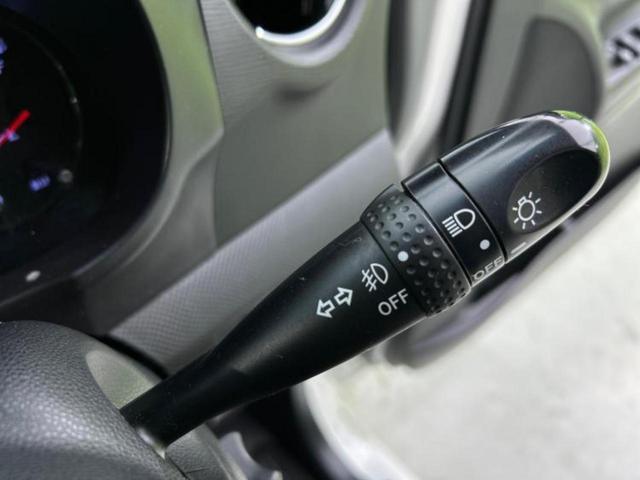 タントエグゼ カスタムＧ　新品タイヤ／社外　ＳＤナビ／ＥＴＣ／ＥＢＤ付ＡＢＳ／エアバッグ　運転席／エアバッグ　助手席／アルミホイール　純正　１４インチ／パワーウインドウ／キーレスエントリー／オートエアコン／パワーステアリング（14枚目）