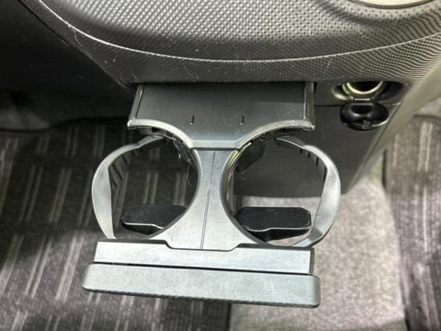 タントエグゼ カスタムＧ　新品タイヤ／社外　ＳＤナビ／ＥＴＣ／ＥＢＤ付ＡＢＳ／エアバッグ　運転席／エアバッグ　助手席／アルミホイール　純正　１４インチ／パワーウインドウ／キーレスエントリー／オートエアコン／パワーステアリング（32枚目）