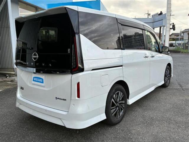 セレナ eパワーハイウェイスターV 保証書/純正 SDナビ/フリップダウンモニター/インテリジェントルームミラー/衝突安全装置/両側電動スライドドア/アラウンドビューモニター/車線逸脱防止支援システム 衝突被害軽減システム 全周囲カメラ(3枚目)