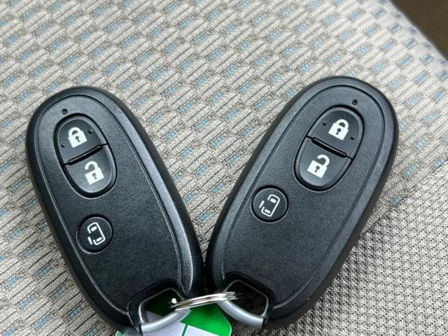 エブリイワゴン ＰＺターボ　新品タイヤ／社外　ＳＤナビ／衝突安全装置／電動スライドドア／車線逸脱防止支援システム／ヘッドランプ　ＨＩＤ／Ｂｌｕｅｔｏｏｔｈ接続／ＥＴＣ／ＥＢＤ付ＡＢＳ／横滑り防止装置／アイドリングストップ（31枚目）