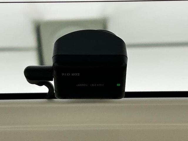 エブリイワゴン ＰＺターボ　新品タイヤ／社外　ＳＤナビ／衝突安全装置／電動スライドドア／車線逸脱防止支援システム／ヘッドランプ　ＨＩＤ／Ｂｌｕｅｔｏｏｔｈ接続／ＥＴＣ／ＥＢＤ付ＡＢＳ／横滑り防止装置／アイドリングストップ（33枚目）