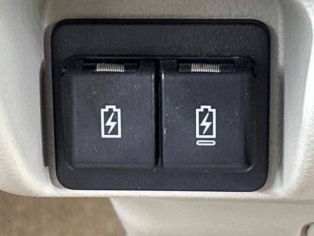 エブリイワゴン ＰＺターボ　新品タイヤ／社外　ＳＤナビ／衝突安全装置／電動スライドドア／車線逸脱防止支援システム／ヘッドランプ　ＨＩＤ／Ｂｌｕｅｔｏｏｔｈ接続／ＥＴＣ／ＥＢＤ付ＡＢＳ／横滑り防止装置／アイドリングストップ（34枚目）