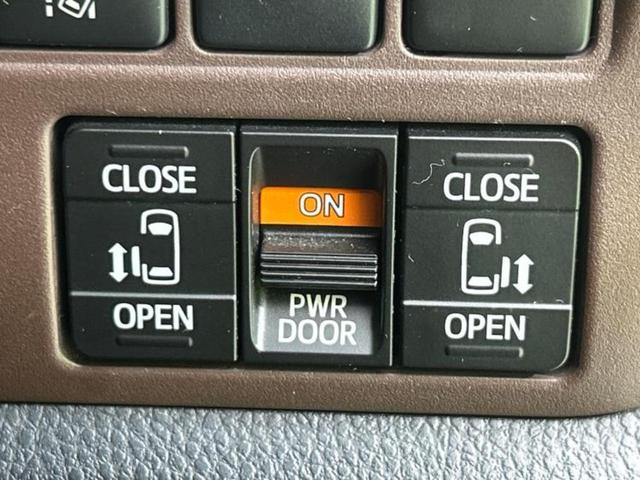 エスクァイア ハイブリッドGi 純正エアロ/純正 9インチ SDナビ/フリップダウンモニター 純正 12.8インチ/両側電動スライドドア/シートヒーター/シート 合皮/パーキングアシスト バックガイド フルエアロ 後席モニター(29枚目)