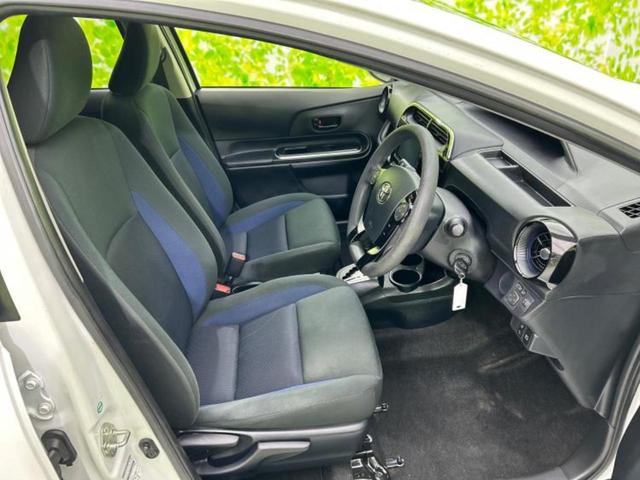 アクア S 新品タイヤ/保証書/社外 SDナビ/車線逸脱防止支援システム/パーキングアシスト バックガイド/Bluetooth接続/HDMI接続/ETC/EBD付ABS/横滑り防止装置 DVD再生 レーンアシスト(4枚目)