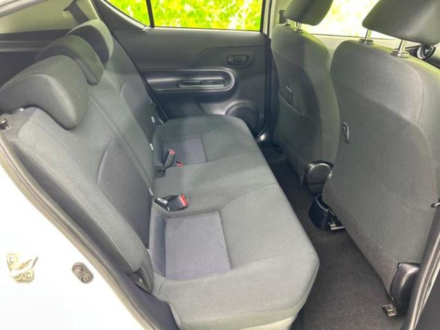 アクア S 新品タイヤ/保証書/社外 SDナビ/車線逸脱防止支援システム/パーキングアシスト バックガイド/Bluetooth接続/HDMI接続/ETC/EBD付ABS/横滑り防止装置 DVD再生 レーンアシスト(5枚目)