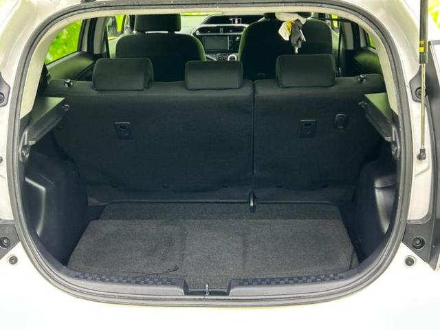 アクア S 新品タイヤ/保証書/社外 SDナビ/車線逸脱防止支援システム/パーキングアシスト バックガイド/Bluetooth接続/HDMI接続/ETC/EBD付ABS/横滑り防止装置 DVD再生 レーンアシスト(8枚目)