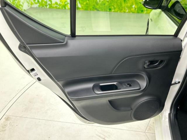 アクア S 新品タイヤ/保証書/社外 SDナビ/車線逸脱防止支援システム/パーキングアシスト バックガイド/Bluetooth接続/HDMI接続/ETC/EBD付ABS/横滑り防止装置 DVD再生 レーンアシスト(22枚目)