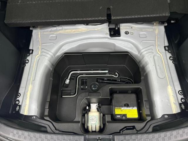 アクア S 新品タイヤ/保証書/社外 SDナビ/車線逸脱防止支援システム/パーキングアシスト バックガイド/Bluetooth接続/HDMI接続/ETC/EBD付ABS/横滑り防止装置 DVD再生 レーンアシスト(24枚目)