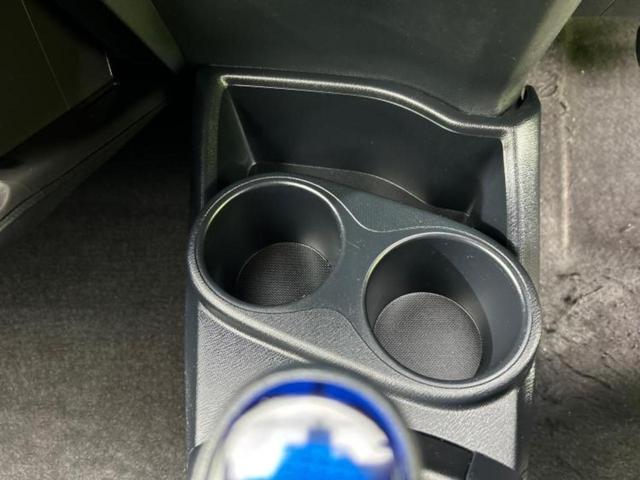 アクア S 新品タイヤ/保証書/社外 SDナビ/車線逸脱防止支援システム/パーキングアシスト バックガイド/Bluetooth接続/HDMI接続/ETC/EBD付ABS/横滑り防止装置 DVD再生 レーンアシスト(37枚目)