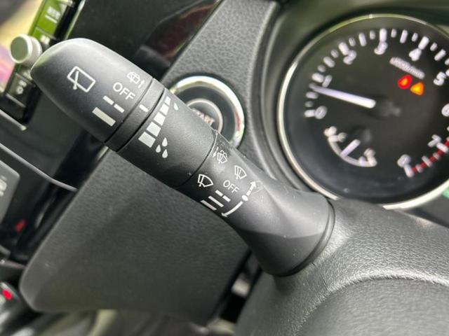 エクストレイル 4WD20Xi 保証書/純正 SDナビ/インテリジェントルームミラー/衝突安全装置/アラウンドビューモニター/車線逸脱防止支援システム/シート 合皮/パーキングアシスト バックガイド/電動バックドア 全周囲カメラ(18枚目)