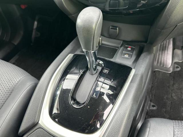 エクストレイル 4WD20Xi 保証書/純正 SDナビ/インテリジェントルームミラー/衝突安全装置/アラウンドビューモニター/車線逸脱防止支援システム/シート 合皮/パーキングアシスト バックガイド/電動バックドア 全周囲カメラ(25枚目)