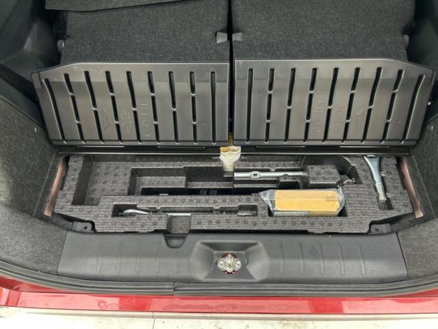 タント カスタムＲＳ　新品タイヤ／保証書／純正　９インチ　ＳＤナビ／衝突安全装置／両側電動スライドドア／パノラマモニター／車線逸脱防止支援システム／シート　ハーフレザー／パーキングアシスト　バックガイド　全周囲カメラ（24枚目）