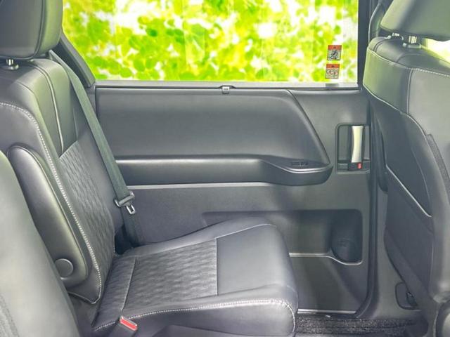 ノア ハイブリッドＺ　新品タイヤ／保証書／ディスプレイオーディオ＋ナビ１０インチ／衝突安全装置／両側電動スライドドア／シートヒーター／車線逸脱防止支援システム／シート　ハーフレザー　衝突被害軽減システム　バックカメラ（24枚目）