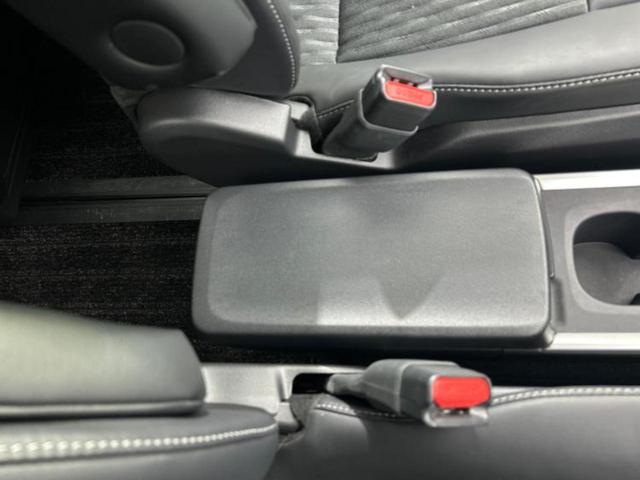 ノア ハイブリッドＺ　新品タイヤ／保証書／ディスプレイオーディオ＋ナビ１０インチ／衝突安全装置／両側電動スライドドア／シートヒーター／車線逸脱防止支援システム／シート　ハーフレザー　衝突被害軽減システム　バックカメラ（34枚目）