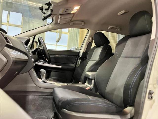 レヴォーグ 4WD1.6GT-Sアイサイト 保証書/社外 SDナビ/衝突安全装置/車線逸脱防止支援システム/ヘッドランプ LED/Bluetooth接続/ETC/EBD付ABS/横滑り防止装置/アイドリングストップ/クルーズコントロール 4WD(4枚目)