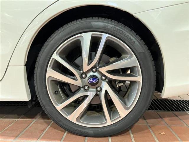 レヴォーグ 4WD1.6GT-Sアイサイト 保証書/社外 SDナビ/衝突安全装置/車線逸脱防止支援システム/ヘッドランプ LED/Bluetooth接続/ETC/EBD付ABS/横滑り防止装置/アイドリングストップ/クルーズコントロール 4WD(18枚目)